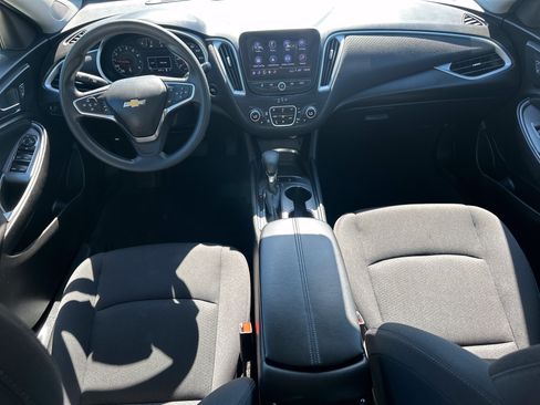 Used 2024 Chevrolet Malibu LT FWD image 22