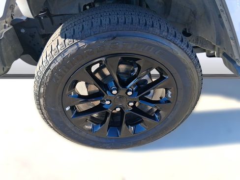 Used 2022 Jeep Wrangler Unlimited High Altitude image 10