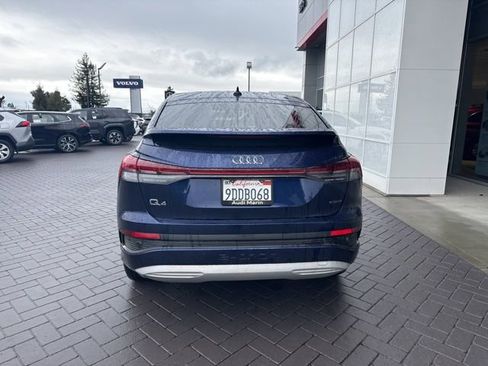 Used 2022 Audi Q4 e-tron Premium Plus image 3