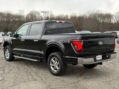 Used 2025 Ford F150 XLT w/ Equipment Group 301A Standard AWD/4WD image 9