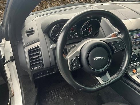 Used 2017 Jaguar F-TYPE S image 5