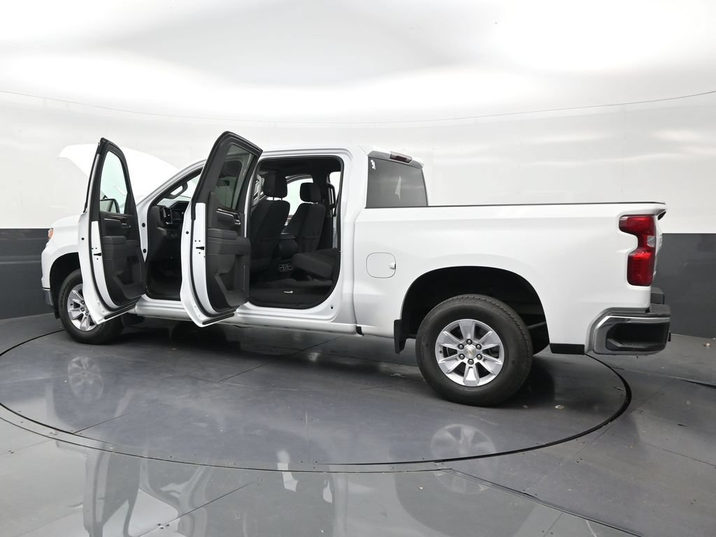 Used 2025 Chevrolet Silverado 1500 LT RWD image 30
