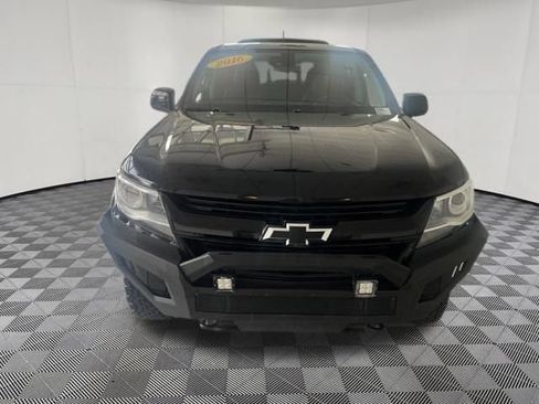 Used 2016 Chevrolet Colorado LT w/ Midnight Edition AWD/4WD image 29