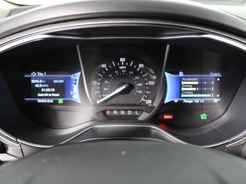 Used 2018 Ford Fusion S FWD image 12