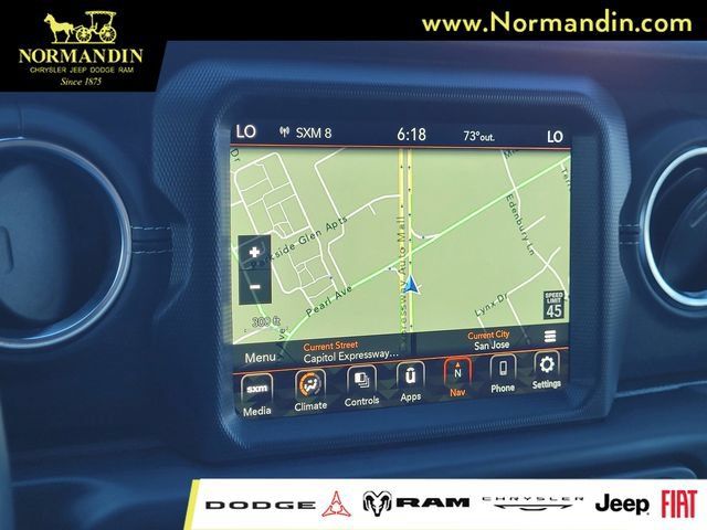 Used 2022 Jeep Wrangler Unlimited Sahara AWD/4WD image 9