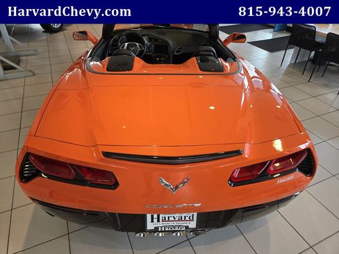Used 2019 Chevrolet Corvette Stingray Convertible w/ 2LT Preferred Equipment Group RWD image 5