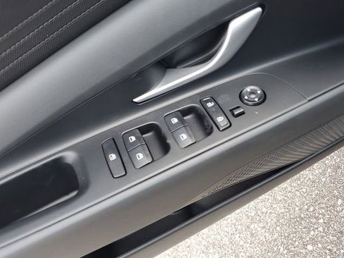 New 2026 Hyundai Elantra SE FWD image 20