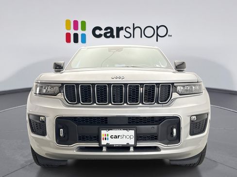 Used 2022 Jeep Grand Cherokee L Overland w/ Luxury Tech Group IV AWD/4WD image 8