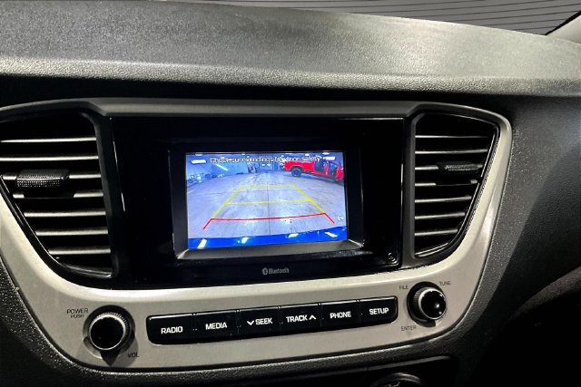 Used 2020 Hyundai Accent SE FWD image 13