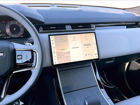 New 2026 Land Rover Range Rover Velar S AWD/4WD image 11