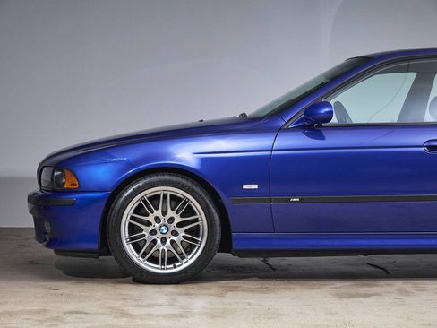 Used 2002 BMW M5 RWD image 20