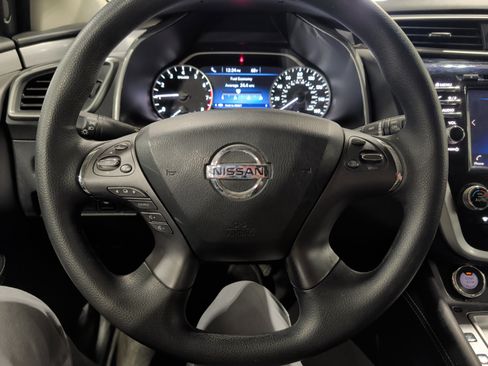 Used 2022 Nissan Murano S AWD/4WD image 9