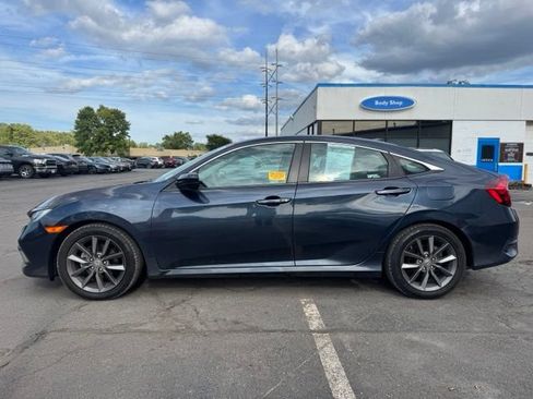 Used 2019 Honda Civic EX image 5