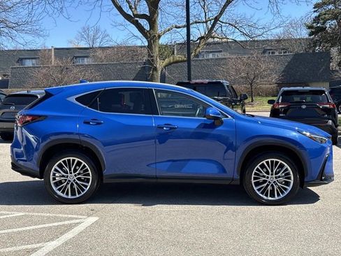 Used 2025 Lexus NX 350 AWD w/ Cold Area Package image 4