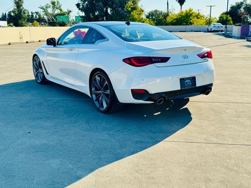 Used 2021 INFINITI Q60 Red Sport 400 image 18