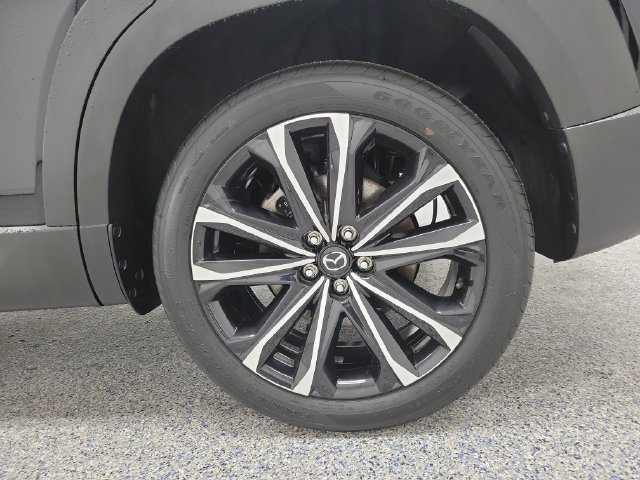 Used 2025 MAZDA CX-50 AWD 2.5 S w/ Premium Plus Pkg image 5