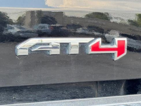 Used 2024 GMC Sierra 1500 AT4 w/ AT4 Premium Package AWD/4WD image 13