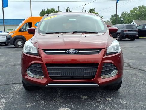 Used 2015 Ford Escape SE FWD image 2