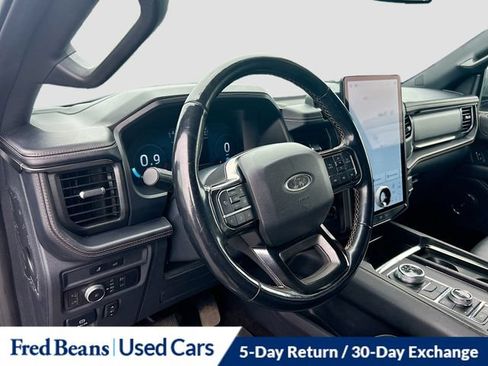 Used 2022 Ford Expedition Platinum AWD/4WD image 13