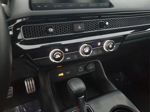 Used 2024 Honda Civic Sport image 16