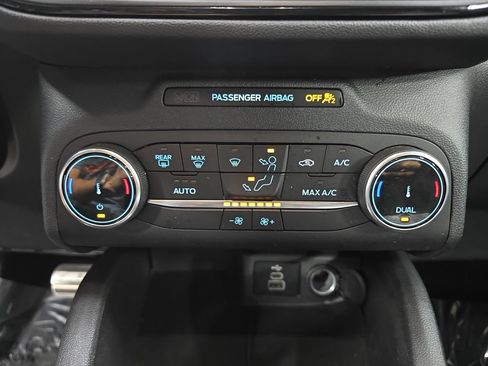 Used 2024 Ford Escape ST-Line FWD image 22