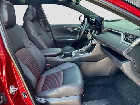 Certified 2025 Toyota RAV4 XSE AWD/4WD image 20