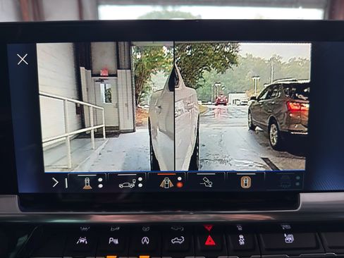 New 2026 Chevrolet Silverado 1500 LT w/ Safety Package image 18