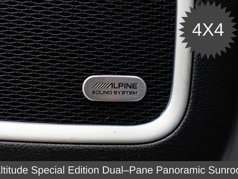 Used 2021 Jeep Compass Latitude w/ Sun and Sound Group AWD/4WD image 24