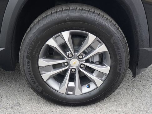 New 2026 Chevrolet Equinox LT w/ Convenience Package II image 13