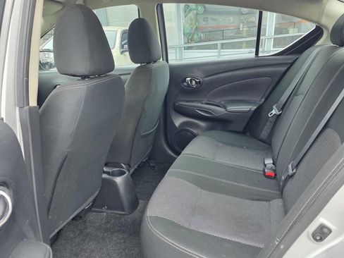 Used 2018 Nissan Versa SV image 15
