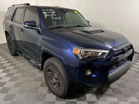 Certified 2022 Toyota 4Runner TRD Off-Road Premium AWD/4WD image 3