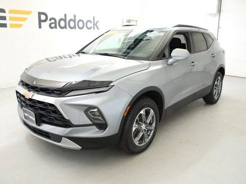 Used 2024 Chevrolet Blazer LT w/ Convenience Package AWD/4WD image 4