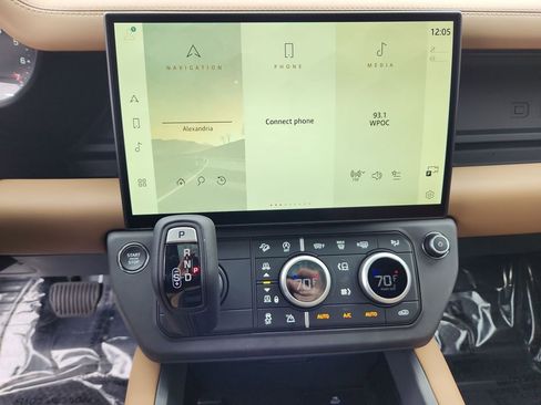 New 2026 Land Rover Defender 130 S AWD/4WD image 15