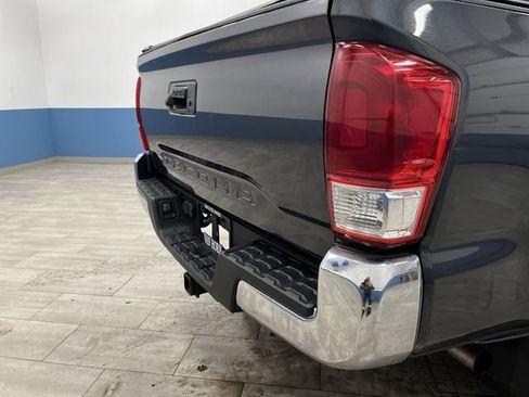 Used 2020 Toyota Tacoma SR5 image 30