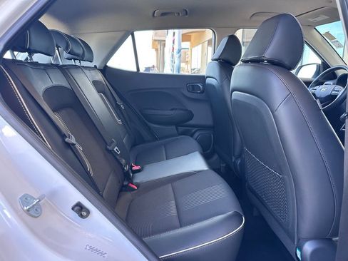 Used 2023 Hyundai Venue Limited w/ Cargo Package image 27