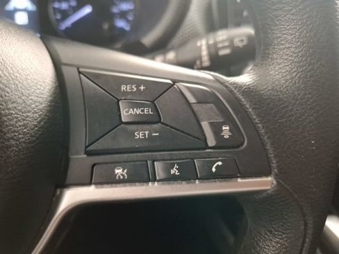 Used 2023 Nissan Kicks SV FWD image 18