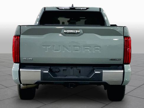 Used 2025 Toyota Tundra Limited AWD/4WD image 5