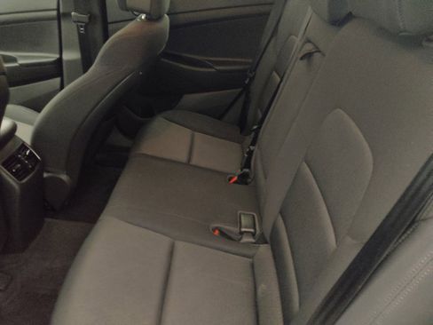 Used 2017 Hyundai Tucson Sport FWD image 18