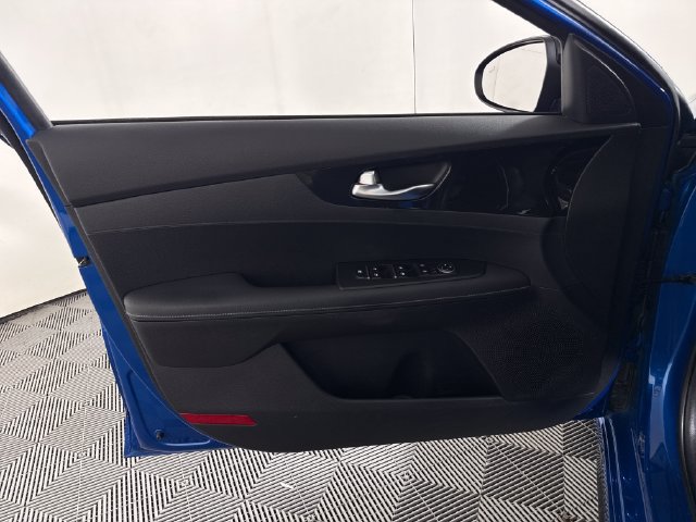 Used 2023 Kia Forte GT-Line FWD image 26