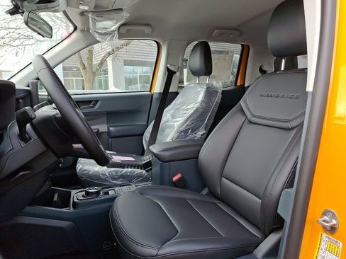 New 2026 Ford Maverick Lariat w/ Black Appearance Package AWD/4WD image 11