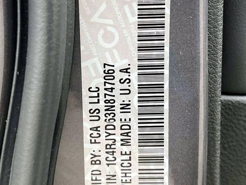 Used 2022 Jeep Grand Cherokee Overland image 20