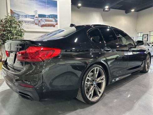 Used 2018 BMW M550i xDrive AWD/4WD image 33