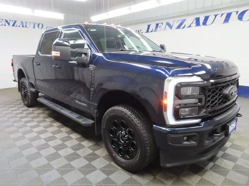 Used 2025 Ford F250 Lariat w/ Black Appearance Package AWD/4WD image 3
