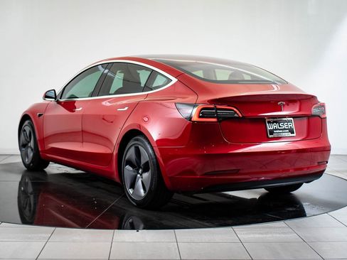 Used 2018 Tesla Model 3 Long Range image 11