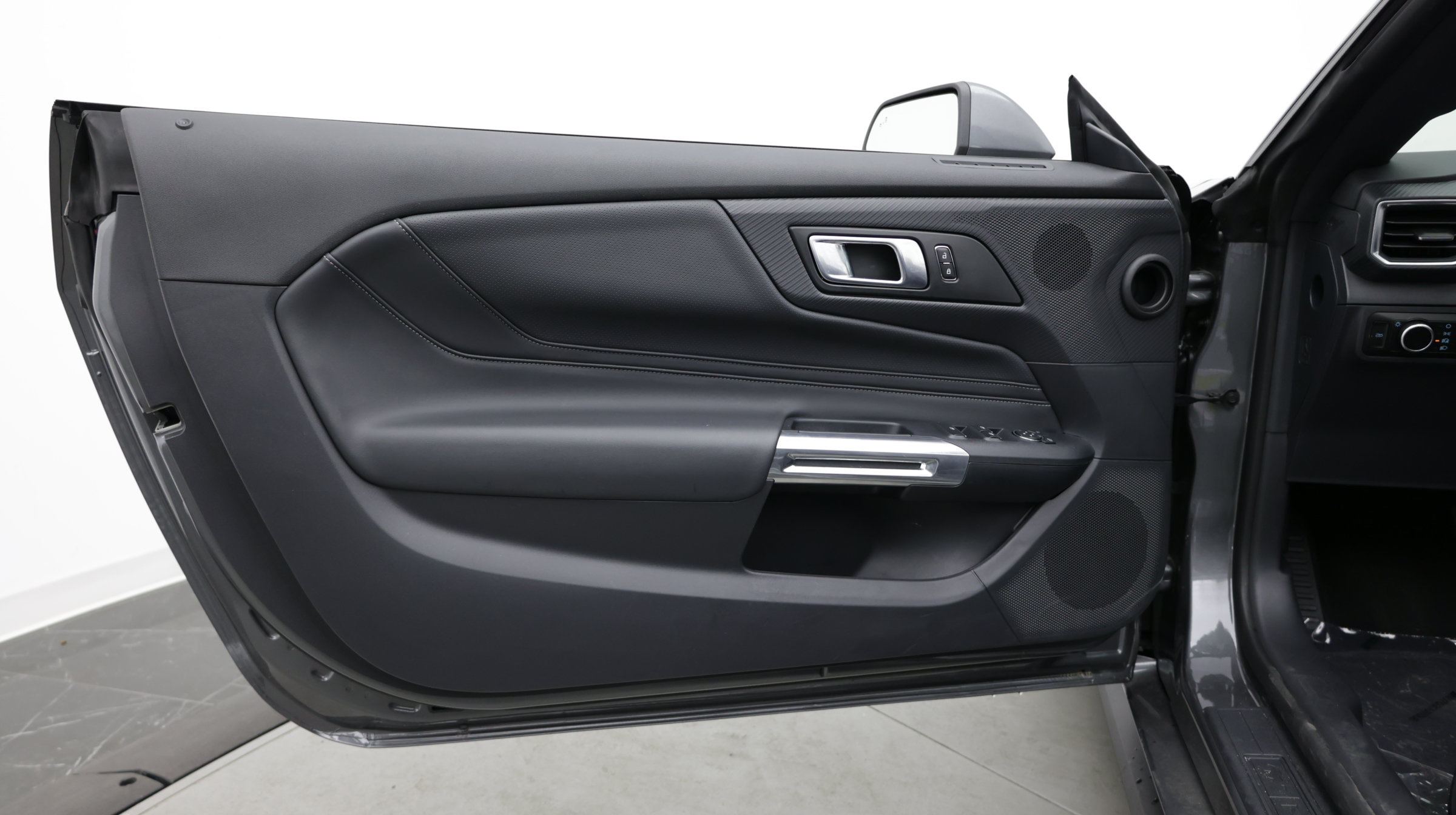 Used 2026 Ford Mustang Premium RWD image 11