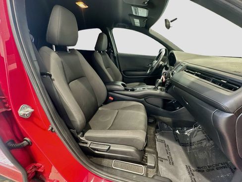 Used 2022 Honda HR-V Sport image 25