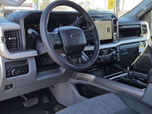New 2026 Ford F250 XLT w/ XLT Premium Package AWD/4WD image 25