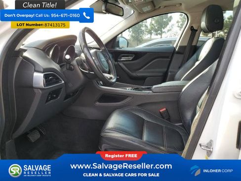 Used 2017 Jaguar F-PACE Prestige image 9