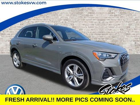 Used 2020 Audi Q3 2.0T Premium AWD/4WD image 1