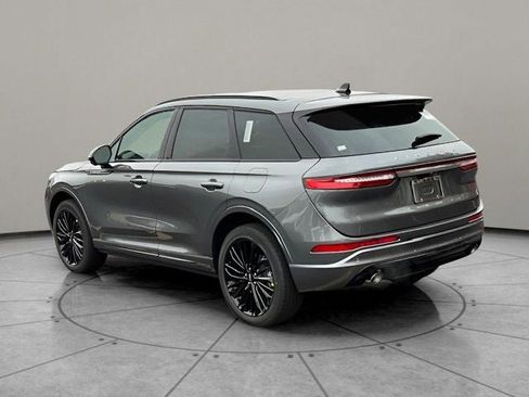New 2026 Lincoln Corsair Grand Touring w/ Jet Appearance Package AWD/4WD image 9